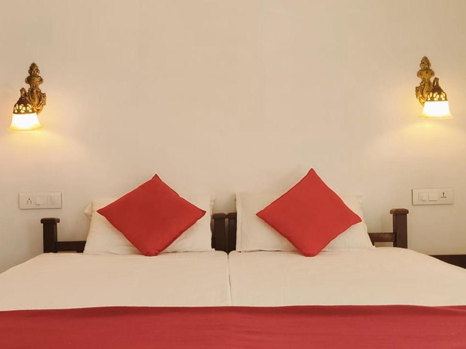 Lakefront Beach Homes Cherai Beach Room photo